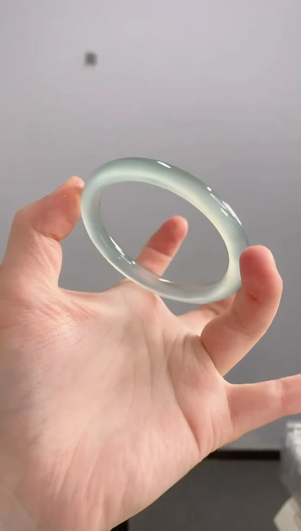 【闪购商品】玛瑙/玉髓手镯未镶嵌54圈圆条