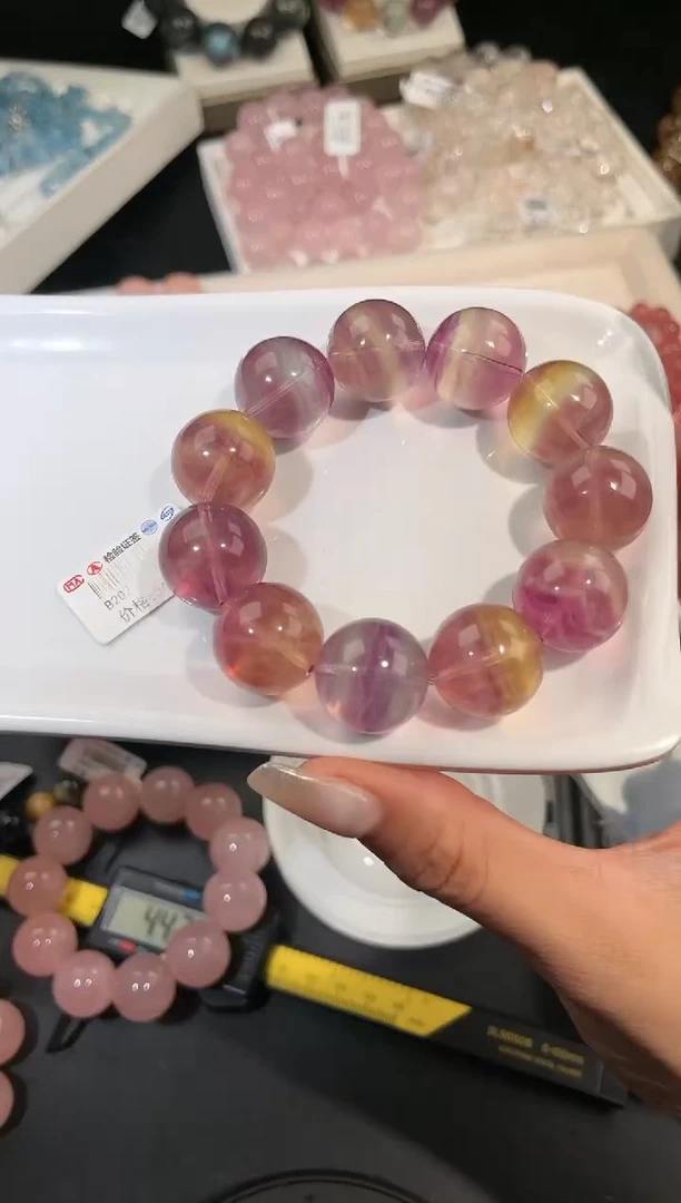 手链未镶嵌萤石多样性发一彩萤石19mm