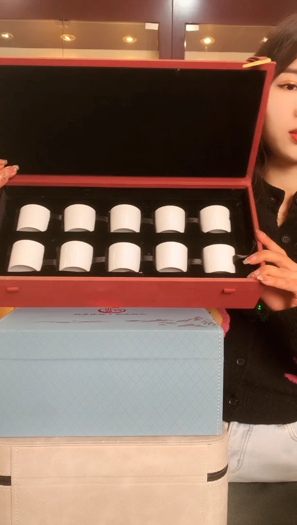 【闪购商品】杯德化白瓷 桶杯一套