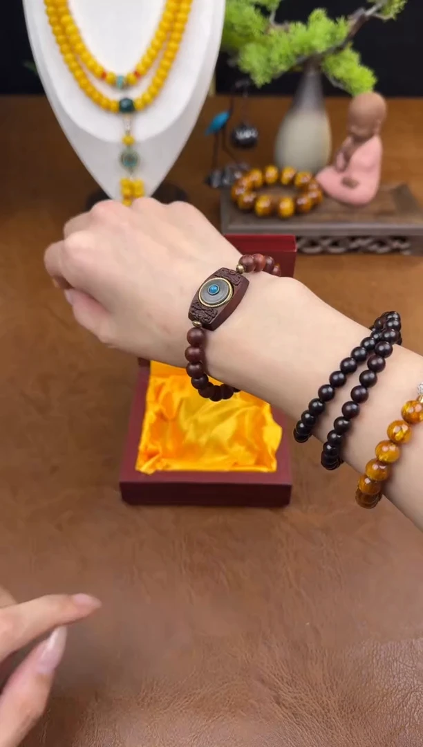 墨韵阁文玩血檀链接-@@ys985