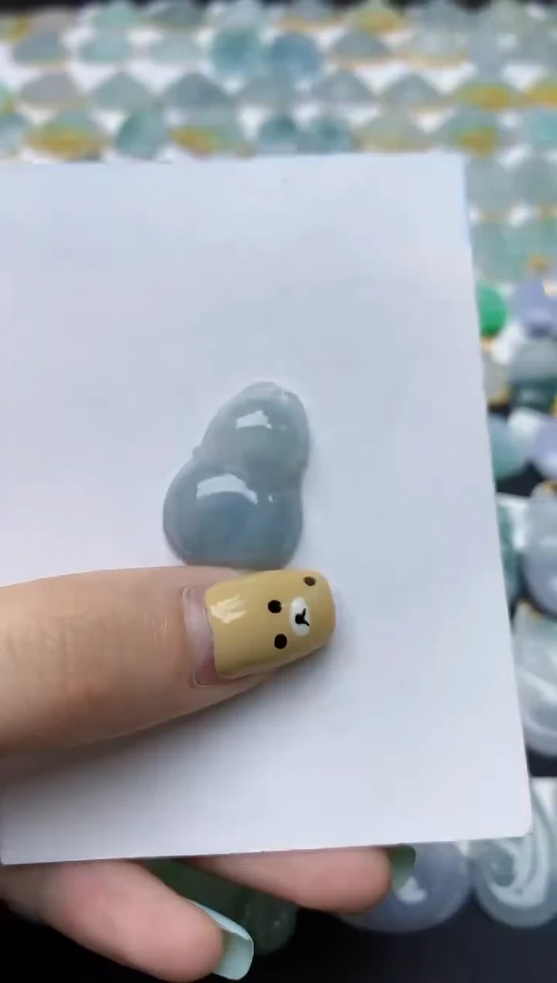 翡翠未镶嵌颈饰天然翡翠A货