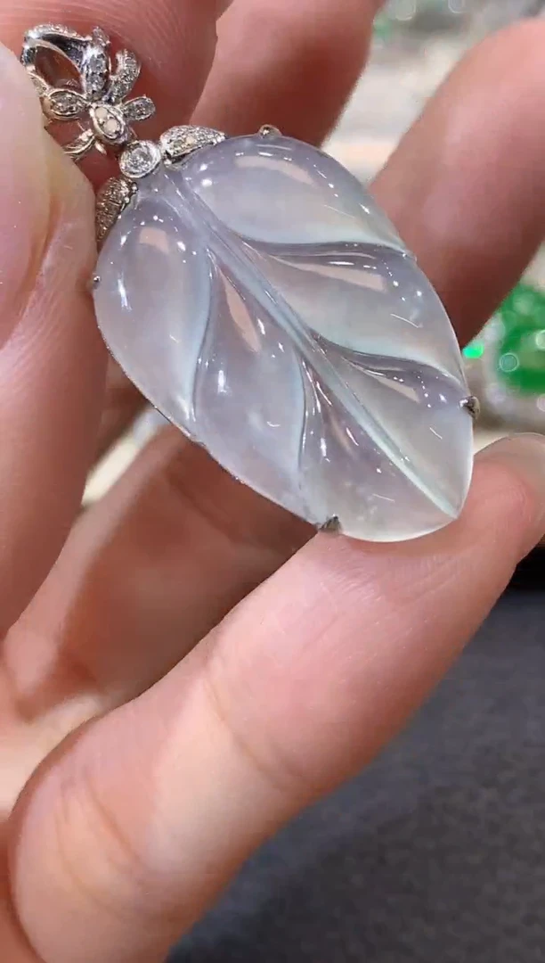吊坠(不含链)18K金镶嵌翡翠A47