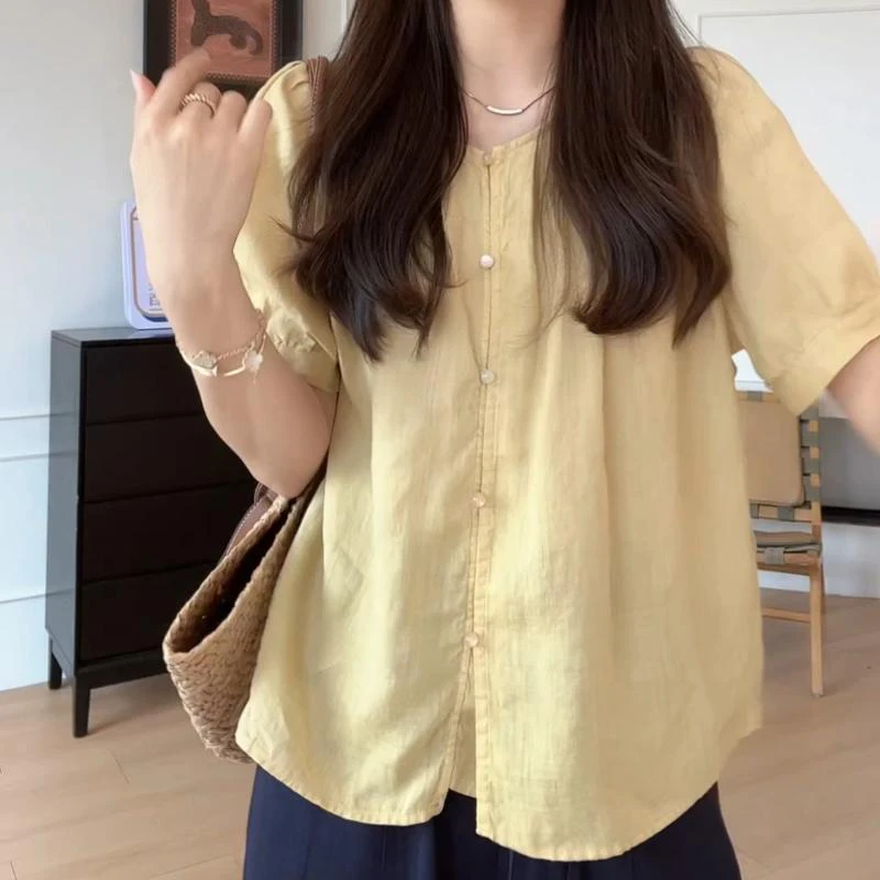 香朵儿温柔风圆领珠扣短袖衬衫2025夏新款甜美舒适上衣洋气衣服女