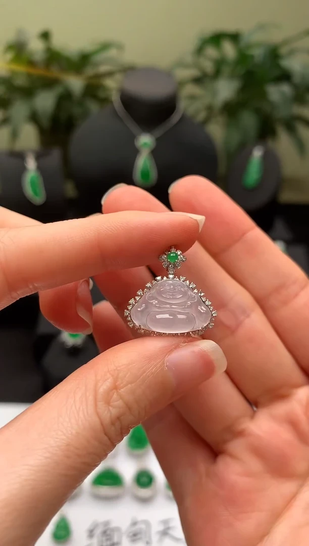 【闪购商品】翡翠颈饰18K金镶嵌佛公