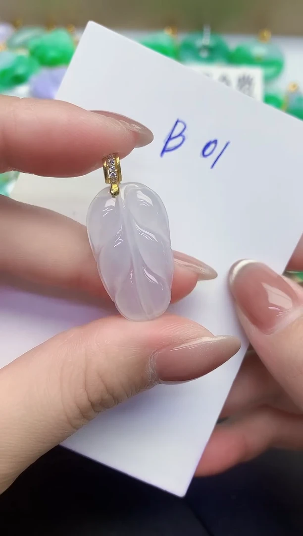颈饰未镶嵌翡翠缅甸天然翡翠A货