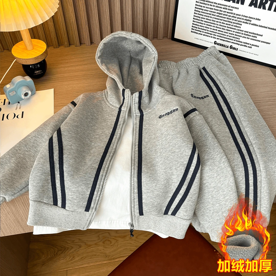 儿童连帽男童套装2025新款运动休闲加绒加厚卫衣宝宝两件套洋气潮