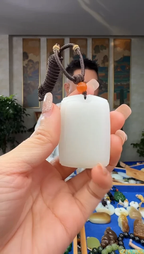 颈饰未镶嵌和田玉拍一发一