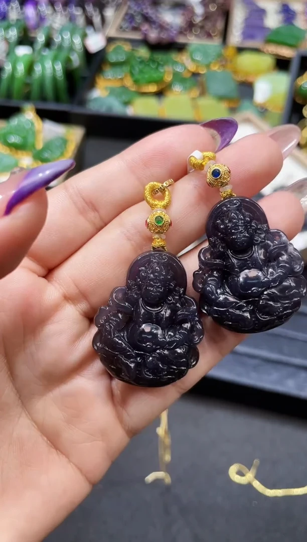 【闪购商品】和田玉吊坠18K金镶嵌多样性发一