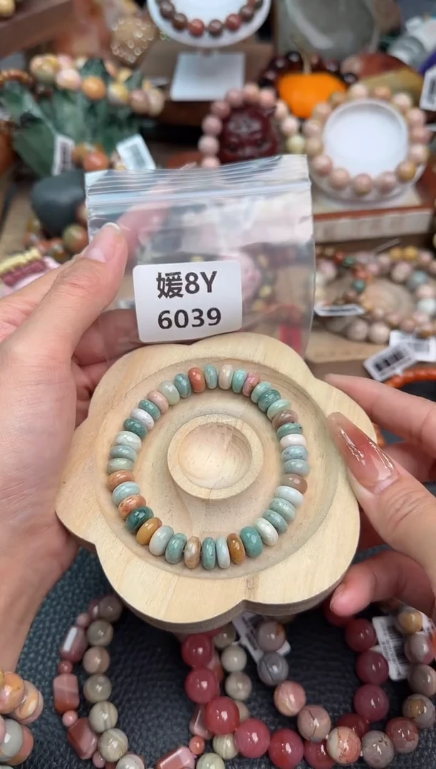 【闪购商品】石英质玉手链未镶嵌8Y6039