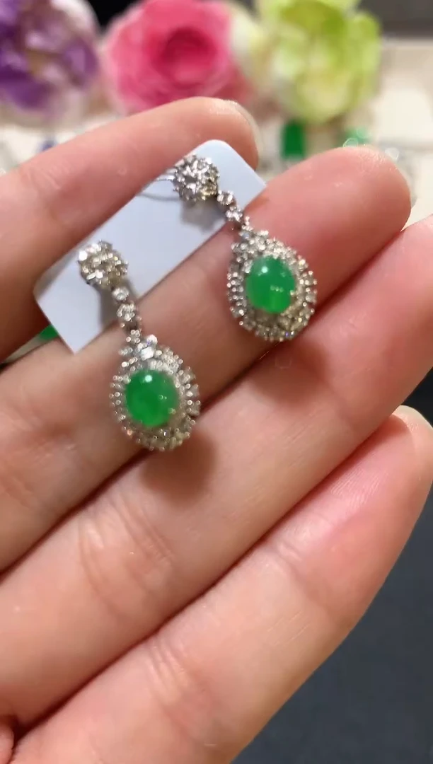 18K金镶嵌翡翠耳饰z131