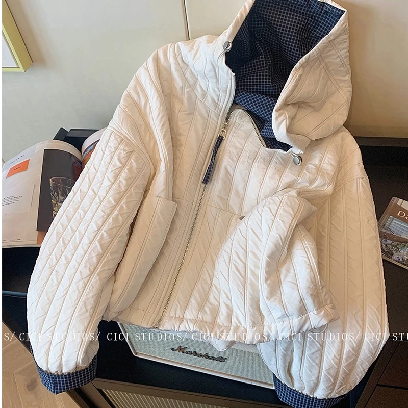 气质时尚格纹拼接连帽外套女2025秋冬新款慵懒休闲保暖夹棉短上衣