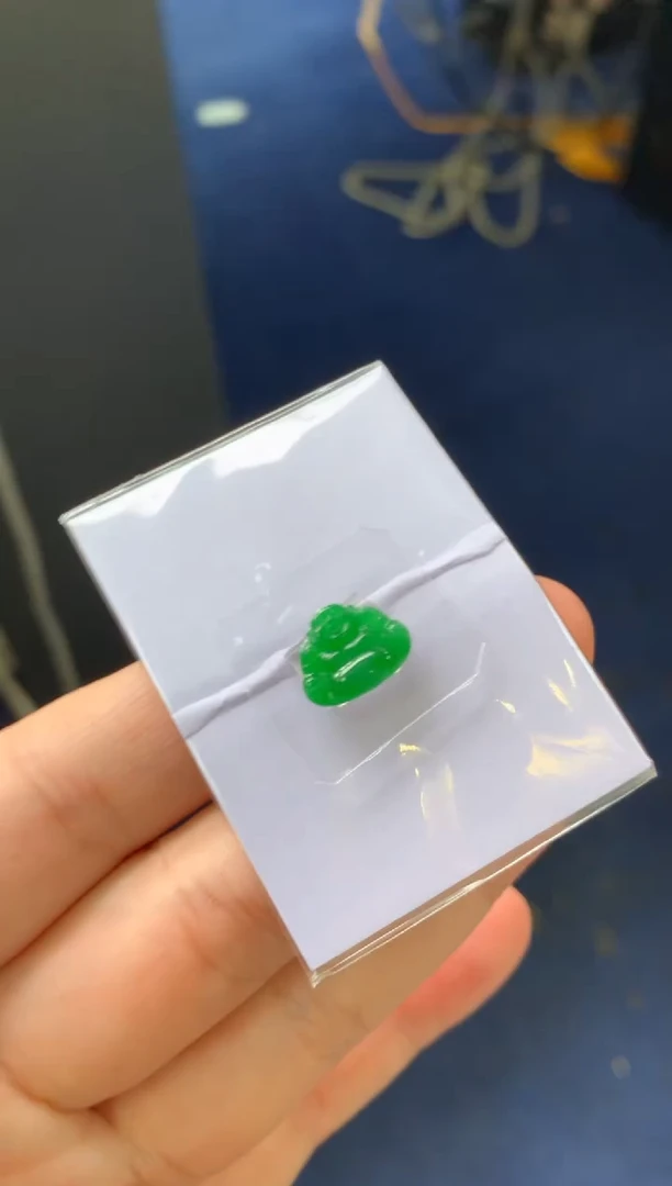 定制翡翠未镶嵌两*只翡翠