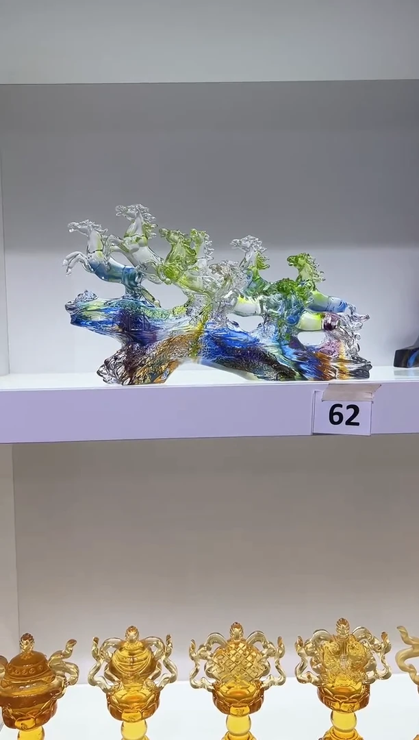 手工艺品琉璃古法琉璃八骏雄风摆件