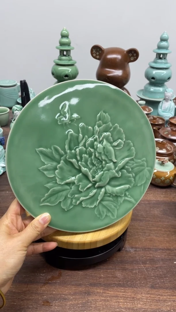 特价青瓷 慧语瓷坊 微瑕22厘米