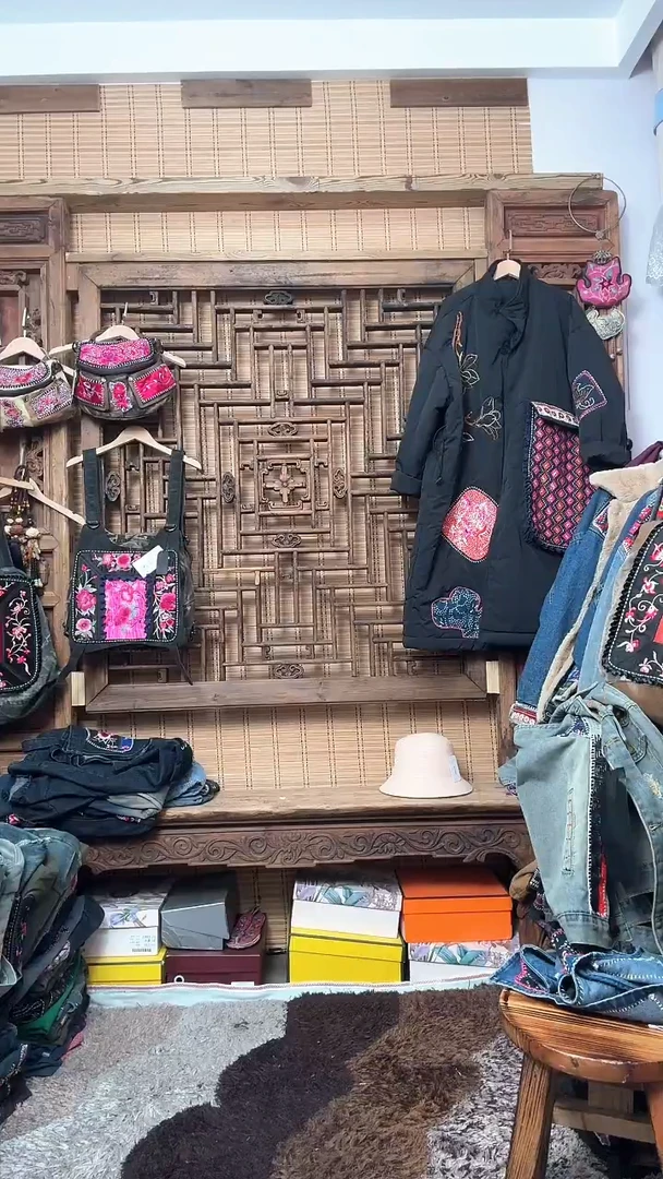 花**️老绣手工牛仔裤