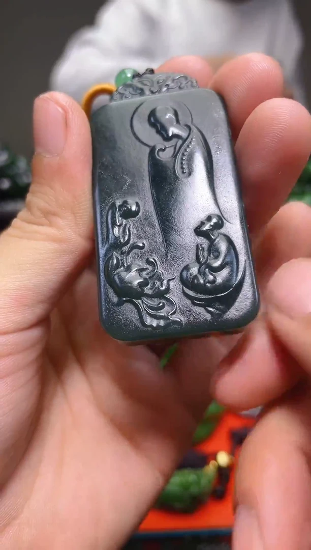 颈饰未镶嵌和田玉58