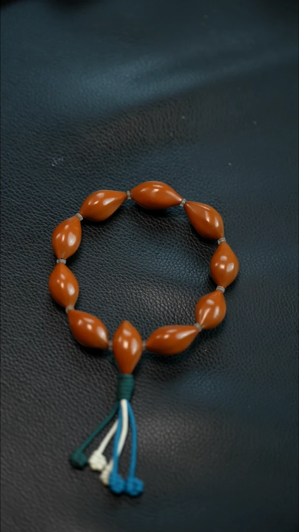 手串/手链橄榄核1.4高油高亮小鲨鱼