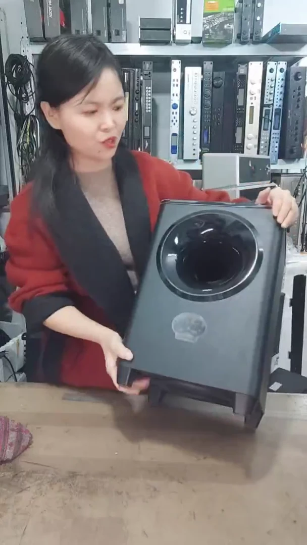 8新配件炮一个，不包邮费