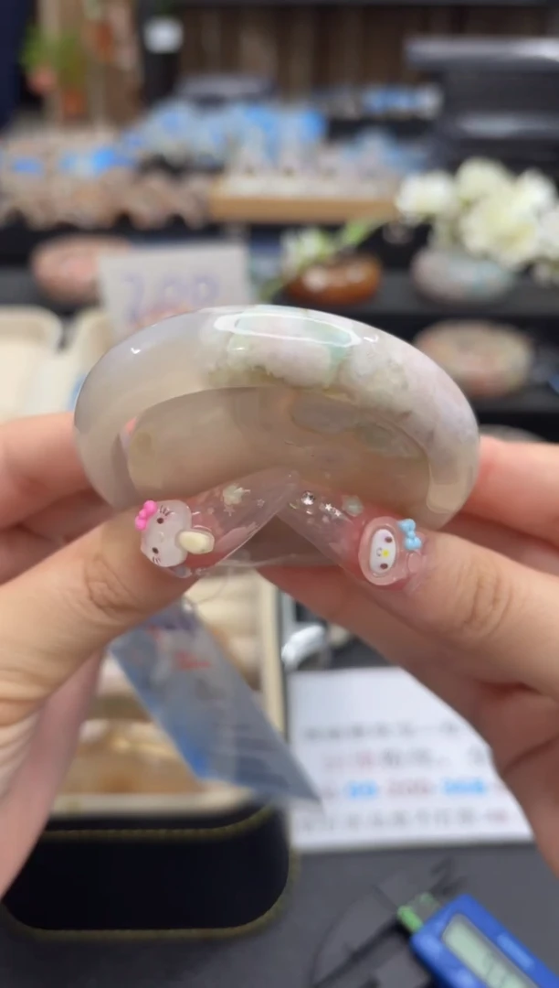 未镶嵌手镯石英质玉380(55圈赠送镯心)