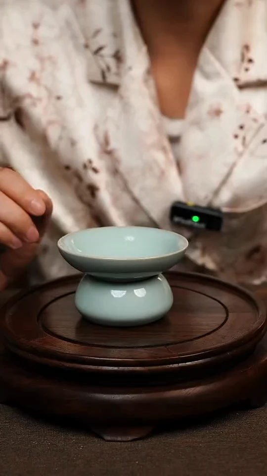 瓷片天青色斗笠茶漏 微瑕不带礼盒