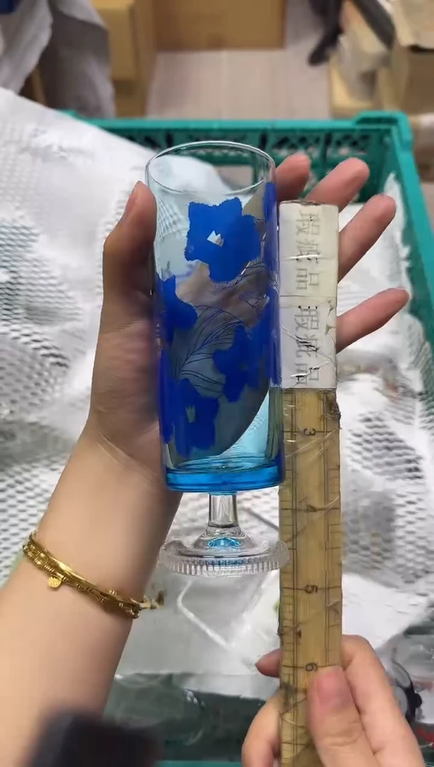 手工艺品玻璃马***狗220瑕疵
