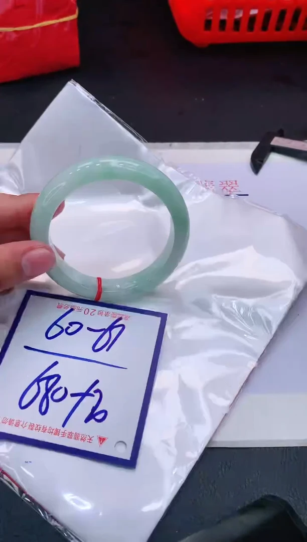 【闪购商品】翡翠手镯未镶嵌11111111