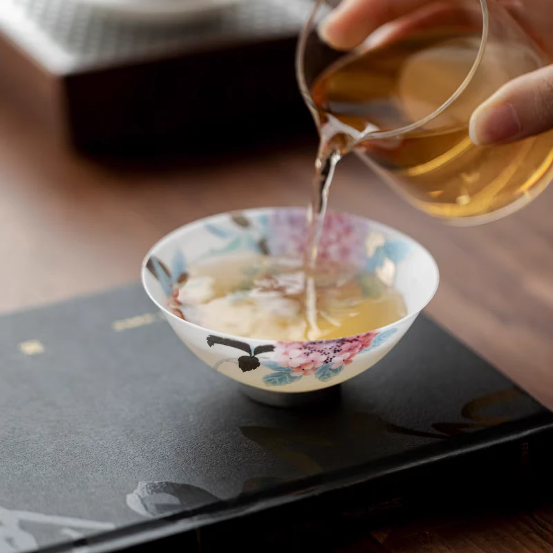 富贵团圆羊脂玉白瓷茶杯女士个人专用主人杯高档功夫绣球花薄胎杯