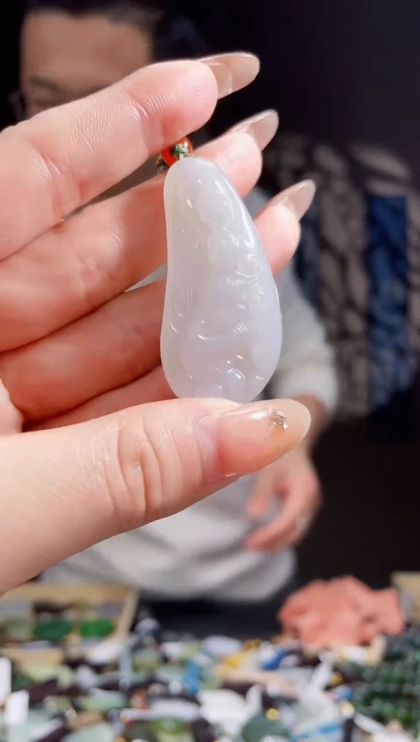 【闪购商品】和田玉颈饰未镶嵌拍一发一