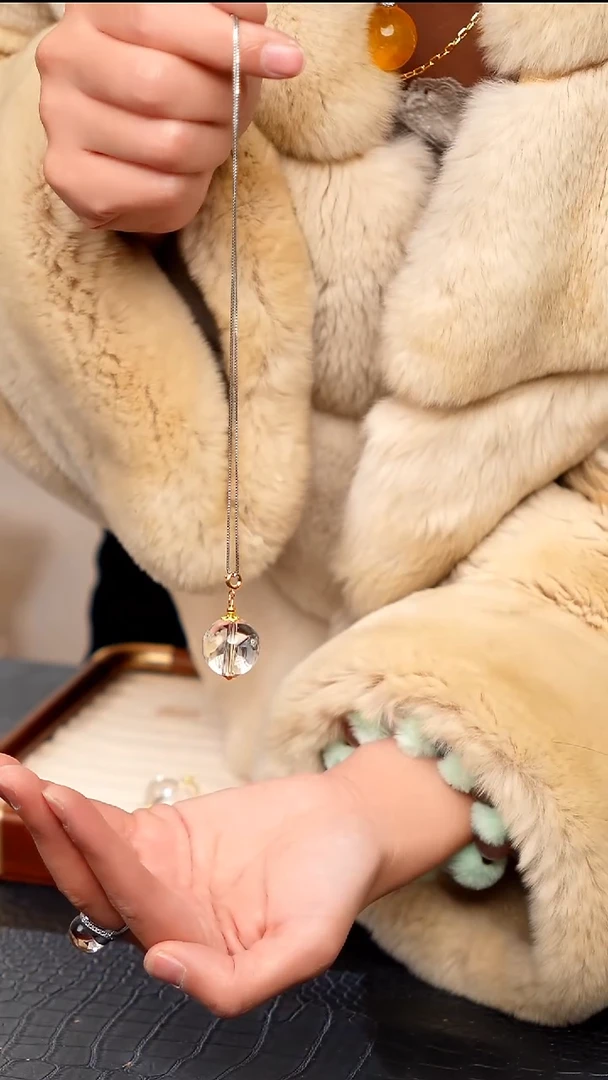 水晶摆件未镶嵌天然白水晶单珠吊坠10（通孔）