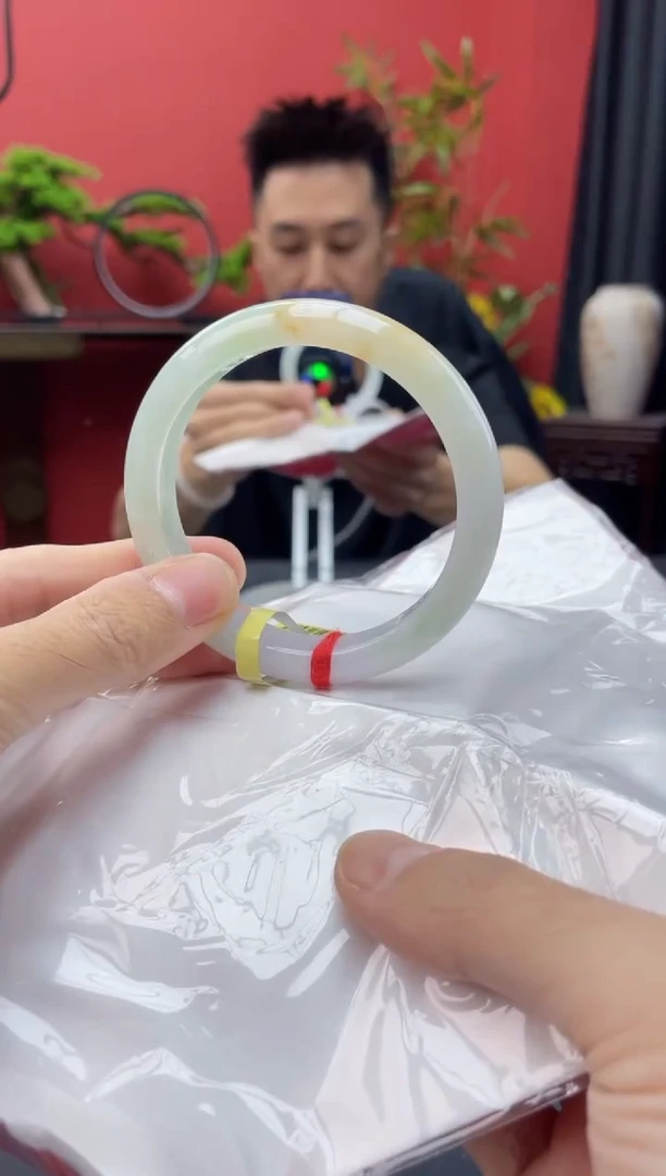 未镶嵌手镯翡翠2