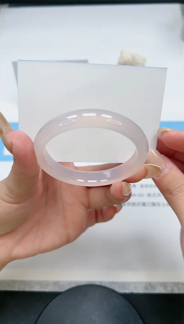 【闪购商品】玛瑙/玉髓手镯未镶嵌217/53.8荔枝