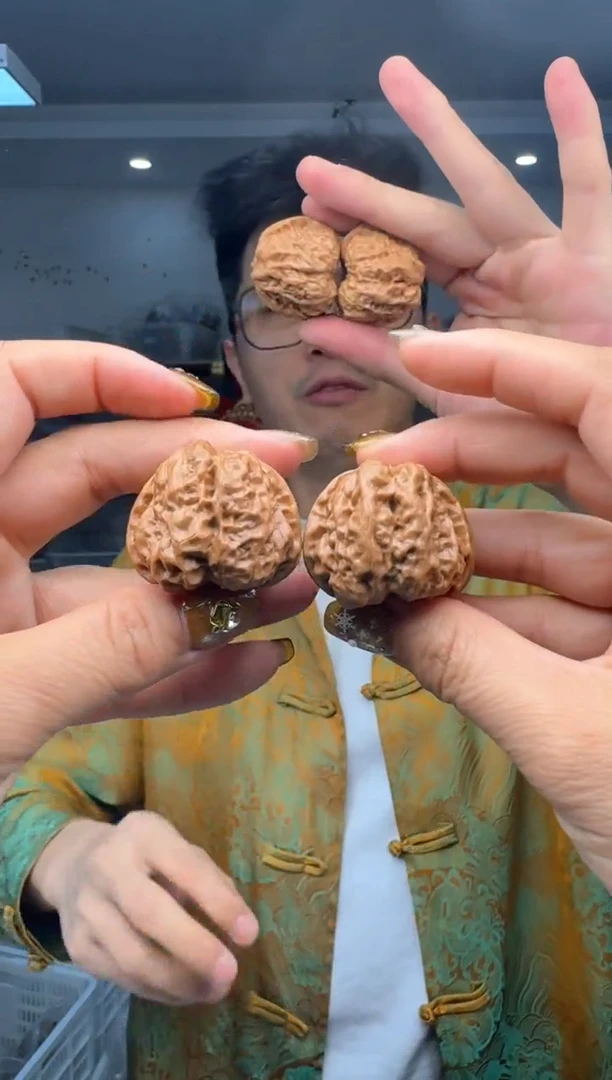 【闪购商品】文玩核桃把件38蛤蟆头