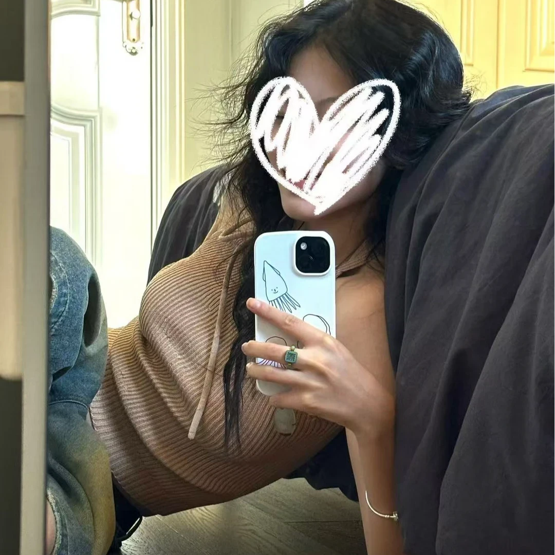 甜粿妹妹 春夏 明星同款 轻量感混纺绑带挂脖针织背心