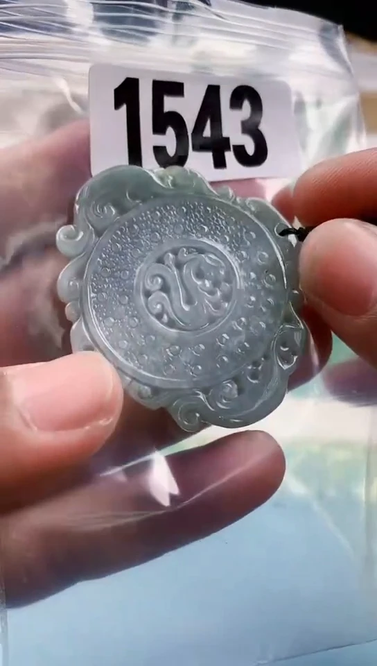 【闪购商品】翡翠挂件未镶嵌天然翡翠吊坠挂件