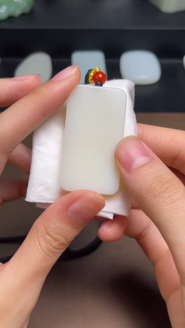 和田玉未镶嵌颈饰26