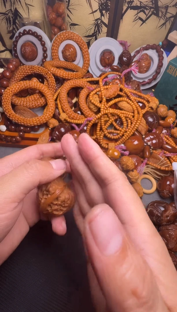 手串橄榄核浪**旅核桃一对