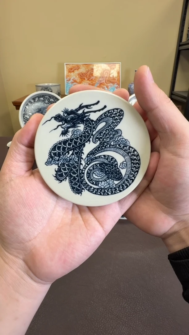 二号釉龙蛇纹盖置