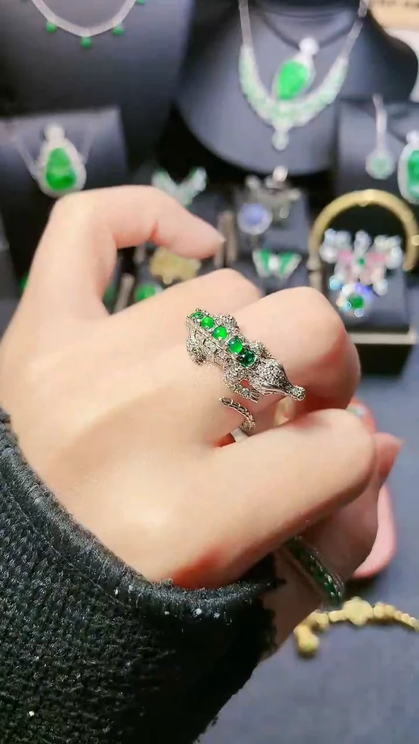 【闪购商品】翡翠戒指银S925镶嵌戒指