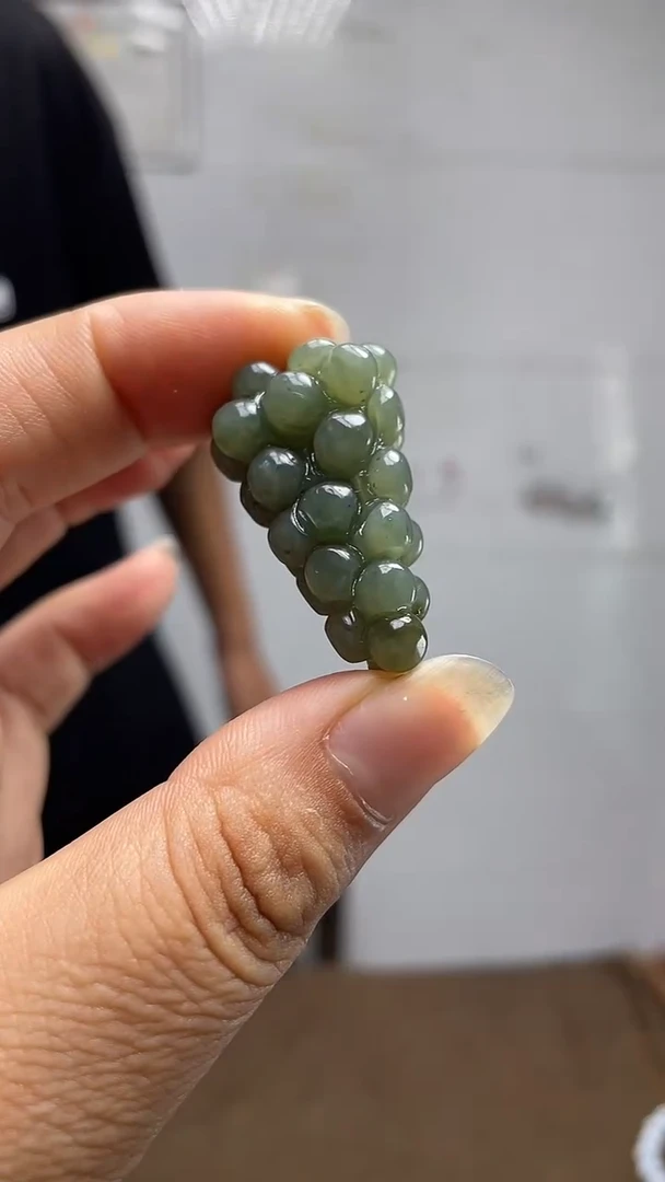 未镶嵌和田玉挂件1