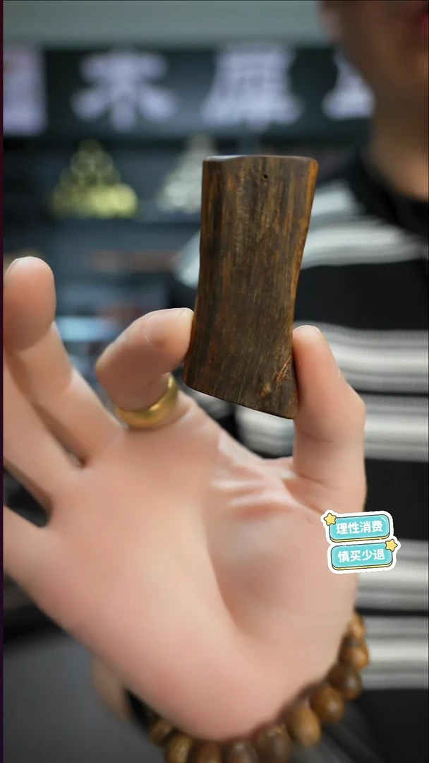 木大*头手作木制雕刻品