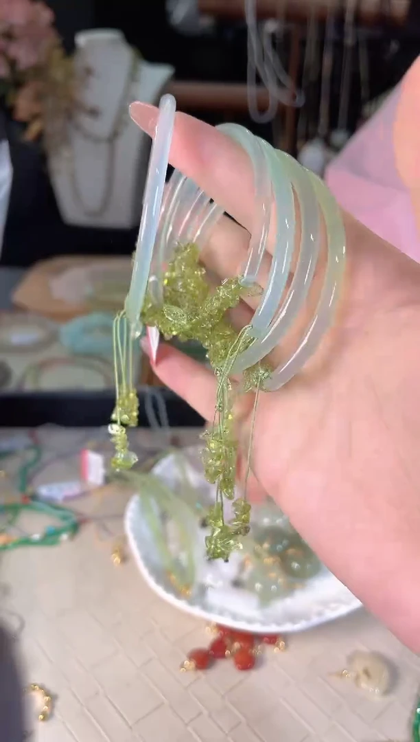 手链未镶嵌橄榄石多样性发货其一