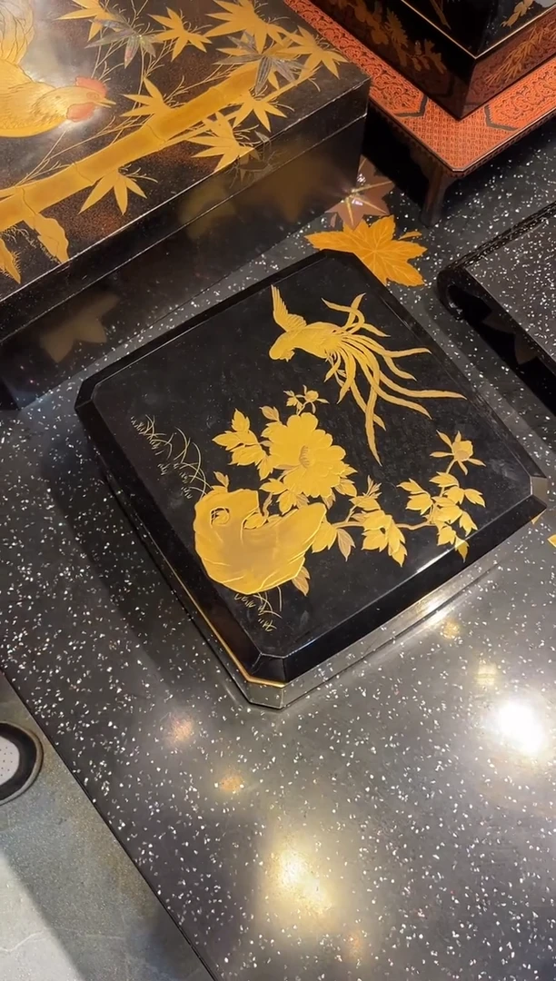 高肉金莳绘 满金梨地 文盒