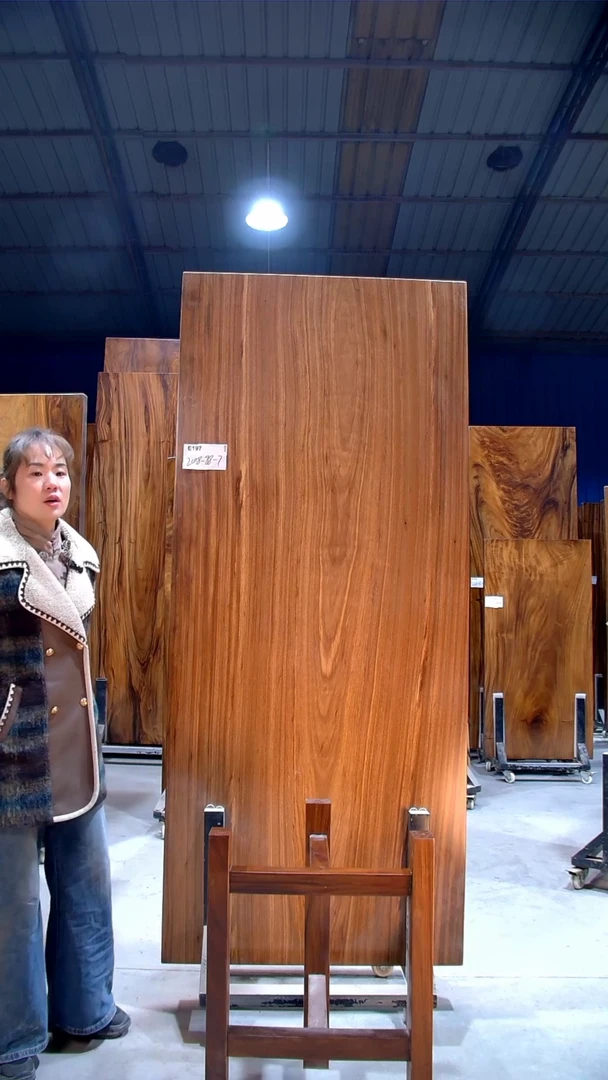 【闪购商品】木木艺乌金E197-208-88-7