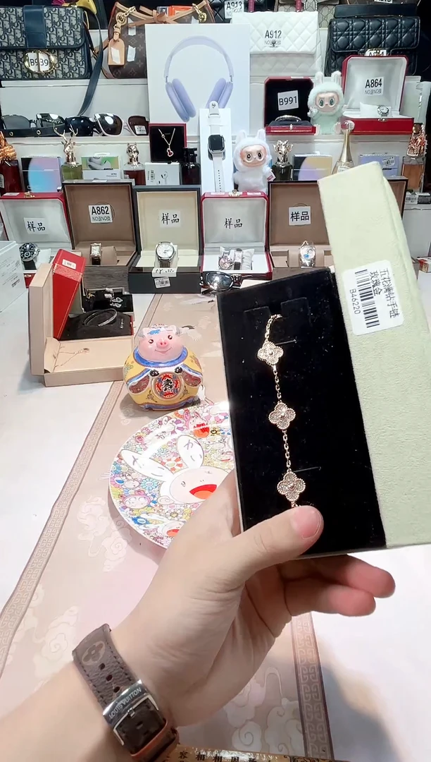 瓷片瓷器 库房到期 全部地板价@@1