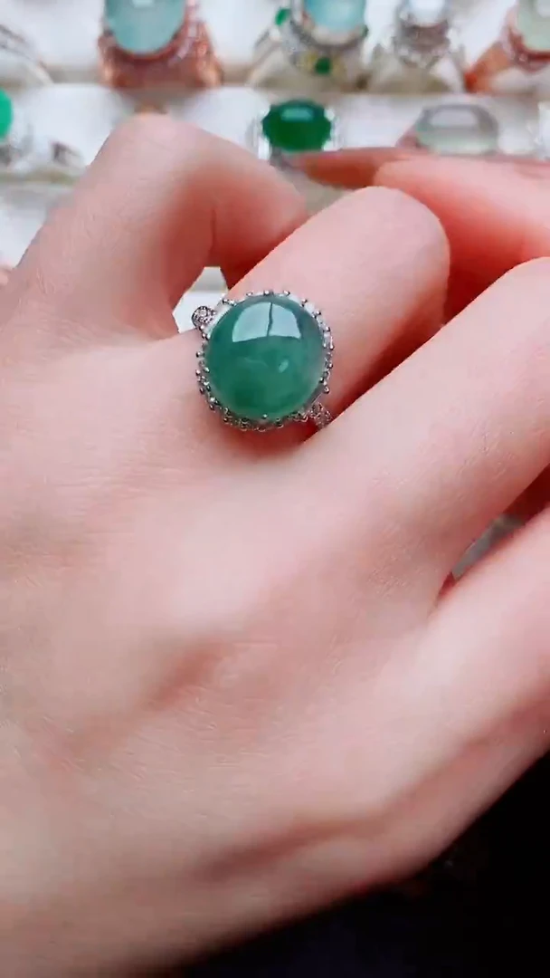 银S925镶嵌戒指翡翠..