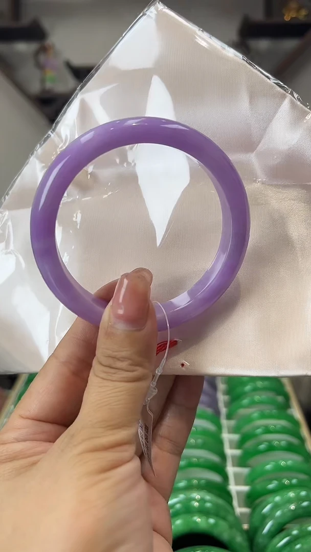 【闪购商品】砖雕h12 圈口59.3 独货手镯