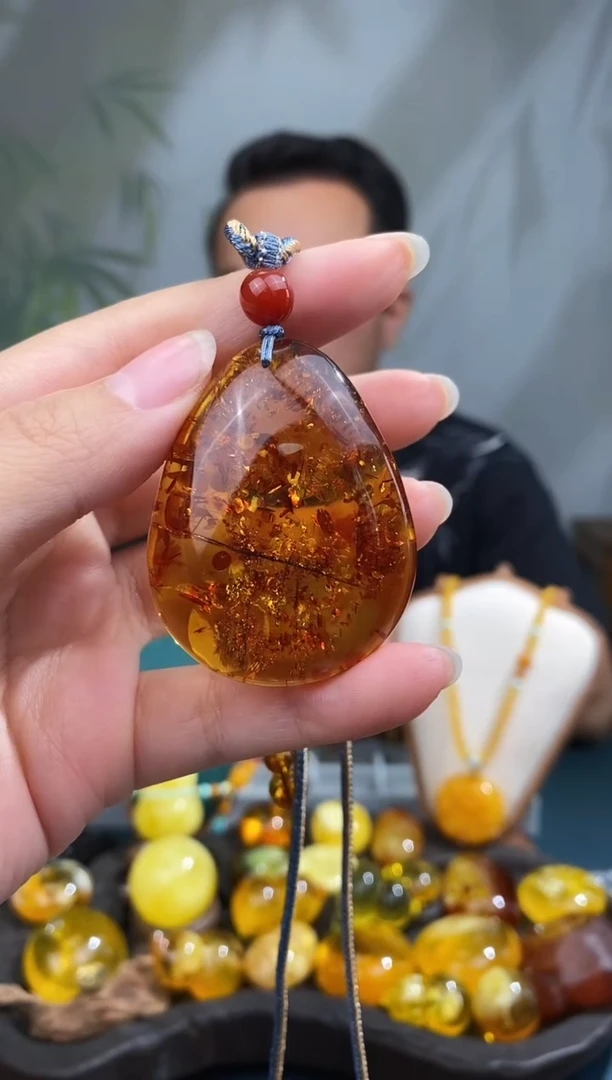 裸石琥珀未镶嵌微瑕 基地发货 一物一证 顺丰包邮
