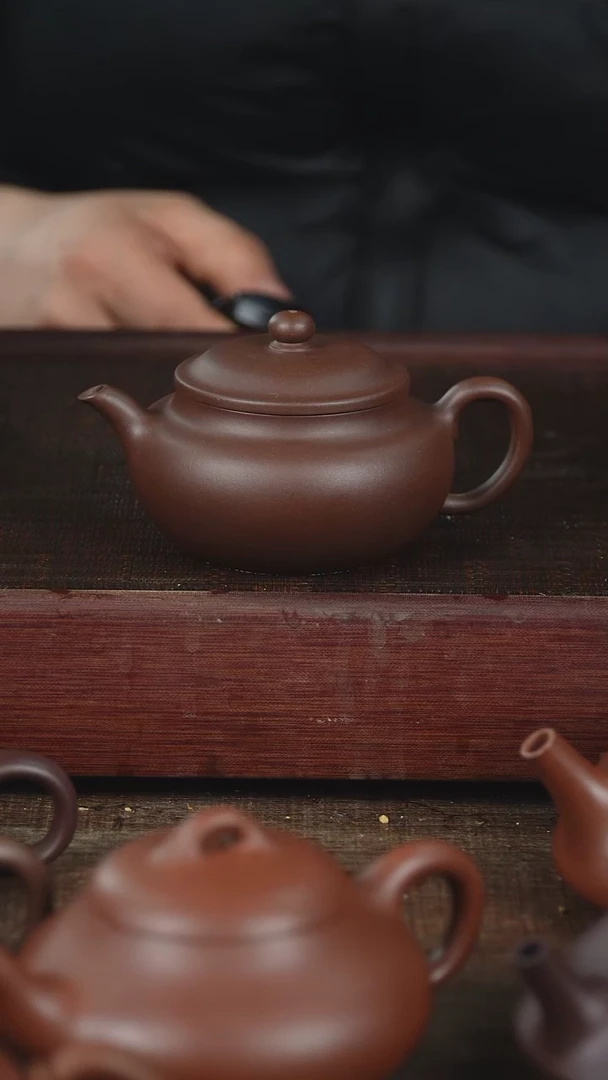 【闪购商品】紫砂茶壶尾单170cc紫泥锦鼓