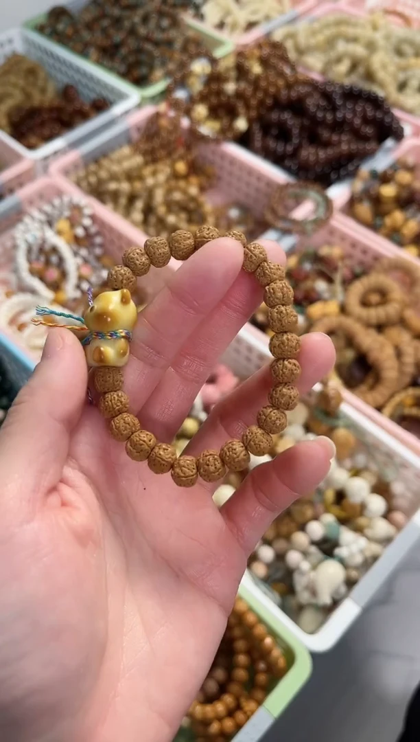 【闪购商品】金刚菩提手串金刚小熊