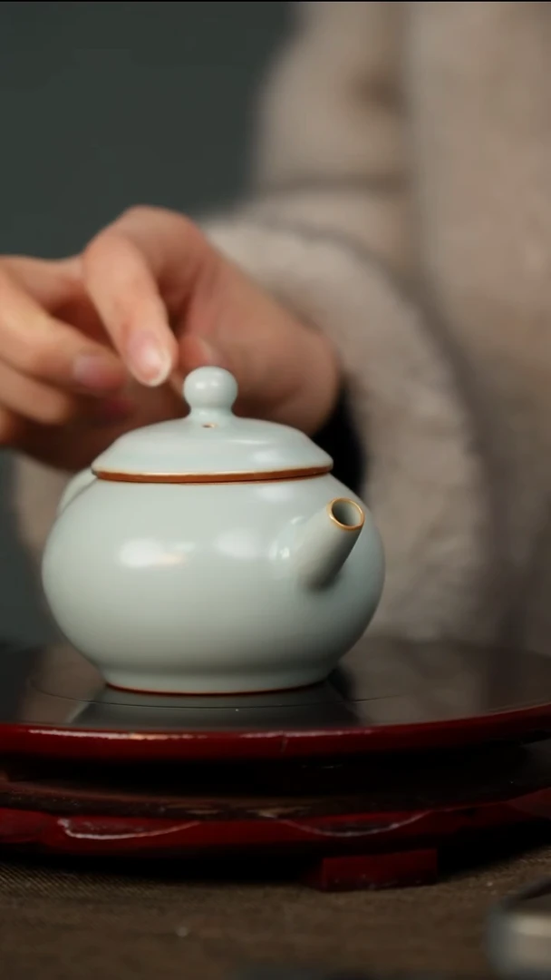 微瑕 天青 西施壶